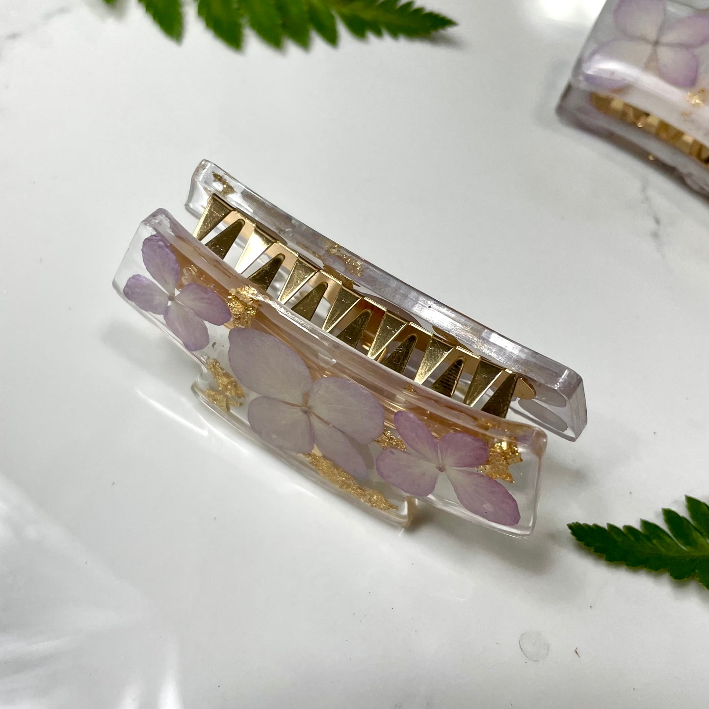 real flower alligator style hair clip