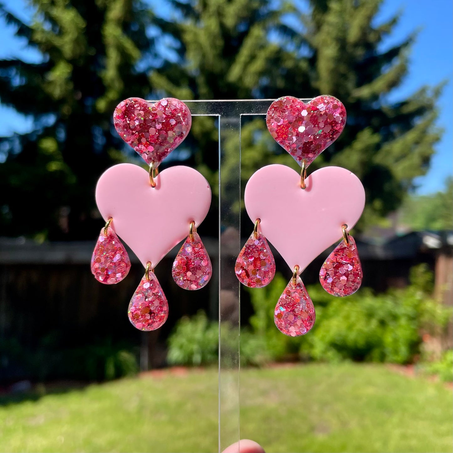 chandelier hearts - handmade epoxy resin earrings